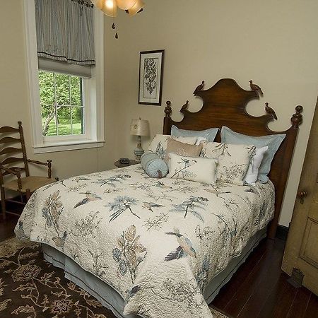 Braehead Manor Fredericksburg Exterior photo